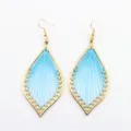 Pendientes geométricos de rombos dorados bohemios con detalles de hilo azul para moda. - Azul