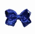 Blauwe pailletten strik haarspeld voor kinderen en volwassenen, glinsterende haarclip detail. - Saffierblauw