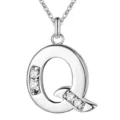 Zilveren letter Q hanger ketting versierd met sprankelende strass steentjes mode accessoire - Letter Q