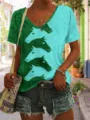 Vue détaillée du t-shirt femme à col V et manches courtes avec imprimé tête de cheval. - S / Vert