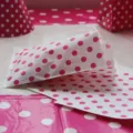 Bolsas de papel antigrasa con lunares rosas para envolver patatas fritas y pollo delicioso. - Bolsa de Papel Antigrasa de Topos / 12 Piezas/Paquete / Rosa rojo