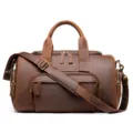 Bruine vintage reistas van rundleer, grote weekendtas en handtas voor reizen en heren. - Koffie Klein