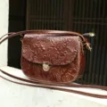 Vintage floral embossed leather cross-body bag, elegant brown shoulder bag for women. - Red Brown Embossed