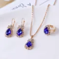 Elegante blauwe druppel strass sieraden set ketting oorbellen ring voor vrouwen. - Set / Saffierblauw