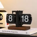 Orologio da tavolo vintage retrò meccanico a fogli mobili decorazione per la casa - Orologio nero opaco con base in legno