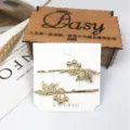 Gold metal hair clips with elegant leaf and berry designs, minimalist fashion bobby pins for women. - Leaf And Fruit (5) / Gold