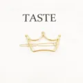 Gold crown hair clip, elegant metal bobby pin for women daily styling and cute hair accessories. - Crown-Gold