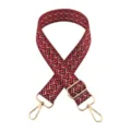 Primo piano dettagliato della tracolla per borsa tessuta rossa e bianca con metallo dorato. - Fibbia d'oro / Borgogna