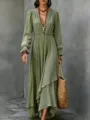 Detalle de vestido largo boho de manga larga, con dobladillo de volantes y elegante cuello en V. - S / Verde claro