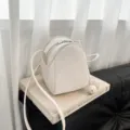 Borsa a tracolla mini in stile coreano tinta unita, borsa bianca casual chic con doppia cerniera. - Bianco