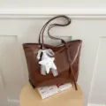 Sac cabas en cuir PU marron avec pendentif étoile en dentelle blanche, sac élégant détail. - Avec Pendentif / Marron