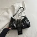 Punk klinknagel schoudertas vintage oksel motorhandtas met gesp detail voor vrouwen - Zwart