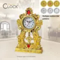 Orologio da tavolo vintage dorato decorato con pendolo e accenti di rubini rossi - Sveglia da Tavolo Retrò / 15.5x5x24cm / Oro