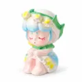 Figurine de fille en céramique avec couronne de muguet pour décoration - Série De Belles Filles / Vert