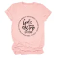 T-shirt rosa in cotone con stampa 'Girl's Trip 2026' per abbigliamento casual - Taglia S / Top / Rosa (Stampa Nera)