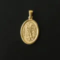 Colgante ovalado San Miguel vintage chapado en oro de 18K en acero de titanio puro - M02 Serafín Ovalado