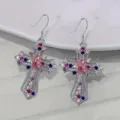 Elegante silberne hohle Kreuzohrringe mit rosa und bunten Edelsteinen für Frauen - Silber + Bunt (Ohrringe)