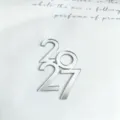 Décoration de gâteau 2027 en acrylique miroir argenté pour les fêtes du Nouvel An - 2027 Style 4 / 1.3mm / Argent