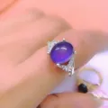 Anillo elegante con piedra violeta sensible a la temperatura y micro-pavé de cristales. - Anillo de Piedra de Humor / Abierto Ajustable / Plateado