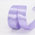 Hochwertiges 2,5 cm lavendelfarbenes Satinband aus Polyester für Geschenkverpackungen - Hellviolett