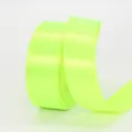 Fluoreszierendes neongrünes 2,5 cm Satinband für Geschenkverpackungen und DIY-Deko - Fluoreszierendes Grün