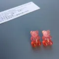 Handgefertigte bunte Glitzer Gummibärchen Ohrstecker Detailansicht, süßer Schmuck. - Ohrstecker / Bunter Glitzer (Farbe 3)