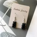 Handgemachte schwarze Gummibärchen Ohrhänger, süße Bonbon Ohrringe, niedlicher ästhetischer Schmuck. - Haken-Stil / Schwarz