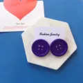 Lila knopf ohrstecker süße lustige vintage punk stil runde harz ohr schmuck für frauen - S / Lila