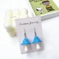 Orecchini a fungo blu fatti a mano simpatici orecchini pendenti in resina moda donna - Blu