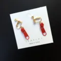 Pendientes de clip con cremallera roja creativos simpáticos metal oro tornillo joyas - Clip de Oreja Rojo