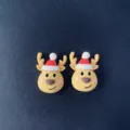 Weihnachten Rentier Cartoon Ohrringe süße Feiertag Ohrstecker festliche Geschenk Accessoires Paar - Ohrstecker / Weihnachtshut Elch