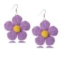 Pendientes colgantes de flor tejidos de paja, estilo bohemio de color morado para mujeres. - Púrpura