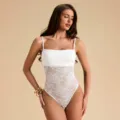 Sexy body caraco en dentelle épissée pour femmes, style mode vêtement d'été tendance. - S / Combinaisons / Blanc