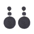 Schwarze Bast Ohrringe im Boheme-Stil, Sommer Strand Urlaub gewebter runder Ohrschmuck. - Schwarz