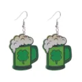 St. Patrick's Tag Holz Bierkrug Ohrringe Detailaufnahme, grüne Klee Hängeohrschmuck. - Stil 10 (Bierkrug)