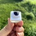 Weißer Acryl-Viereckring mit 3D-Augapfel und falschen Wimpern, ausgefallener Party-Modeschmuck. - Größe 7 / Festes Weiß Braunes Auge Mit Wimpern