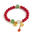 Elegantes rotes Kristallperlenarmband mit goldenen Glücksanhängern und Jadeperlen für Feste. - Stil 4 (Nr. 4)