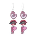 Valentinstag Holz gedruckte lange Ohrringe mit dreifach Herz roten Lippen Anhänger. - Cowboyhut & Lippenstift Muster (Nr.14)
