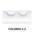 Bunte flauschige künstliche Wimpern Detailansicht mit Farbverlauf auf weißem Halter. - Blau-Violett Verlauf Unordentlich Stil (colored-2-2)