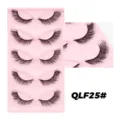 Naheaufnahme von flauschigen Katzenaugen-Künstlicher Wimpern ordentlich auf rosa Schale. - Flauschige Wimper Rosa Großes Tablett (QLF25#)