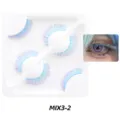 Detailansicht mit bunten flauschigen falschen Wimpern auf weißer Schale mit Make-up-Vorschau. - Gemischtes Farbiges Set (MIX3-2)