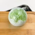 Bola antiestrés artesanal de maltos hielo triturado juguete sensorial de alivio de estrés. - Verde oscuro