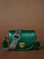 Donkergroene Leren Zadelas met Etnische Brede Schouderband, Vintage Crossbody Stijl - Smaragdgroen