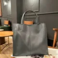 Genuine leather women's tote bag, retro minimalist top-layer cowhide shoulder bag detail view. - Premium Grey