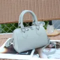 Détails du sac Boston en cuir véritable, élégant sac à bandoulière souple pour femmes. - Bleu Brume
