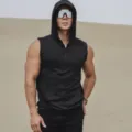 Ανδρικό μαύρο αμάνικο γιλέκο με κουκούλα, casual fitness τρέξιμο αθλητικά ρούχα φερμουάρ - M / Top με Μισό Φερμουάρ / Μαύρο
