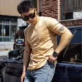Men's casual solid color short sleeve muscle t-shirt for fitness gym and daily streetwear. - Khaki