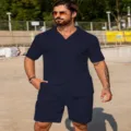 Ensemble de vacances deux pièces pour homme chemise manches courtes et short bleu. - Bleu Marine