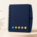 Marineblauer A6 Spiral-Notizblock mit bunten Punkten und sicherem Gummibandverschluss - Blau