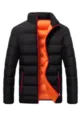 Piumino uomo imbottito con collo a imbuto, fodera a contrasto e chiusura lampo rossa. - Taglia M / Top / Nero e Arancione